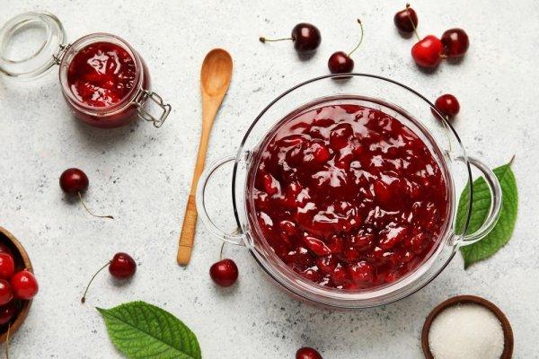 Rețetă de dulceață de cireșe amare. Pașii de preparare ai unui desert delicios