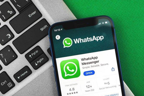 Utilizatorii WhatsApp amenință că vor șterge aplicația din cauza acestei schimbări. Ce funcție introduce Meta