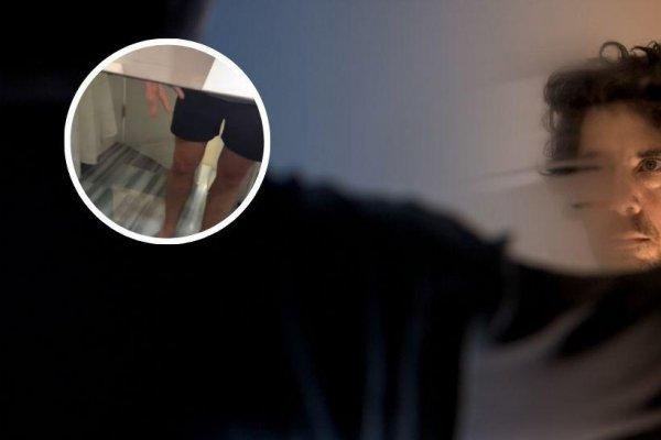 A dat oglinda jos de pe peretele din baie și nu i-a venit să creadă ce se afla în spatele ei. Descoperirea l-a lăsat fără cuvinte