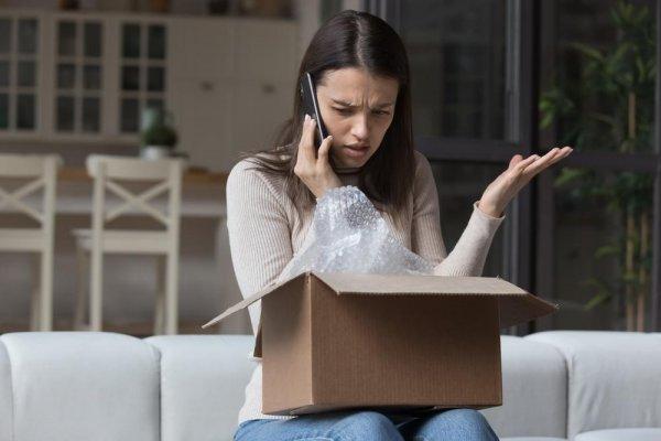 Ai primit un pachet pe care nu l-ai comandat? Atenție! Poți fi victima unei noi escrocherii care fură datele personale