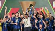 Imaginile momentului cu Cristi Chivu după ce a c&acirc;știgat Cupa Italiei. Cum a apărut alături de familie pe teren