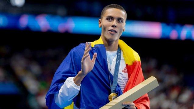 David Popovici, medalie de aur şi record european la 100 m liber! A obținut al doilea cel mai bun timp din istorie în proba regină