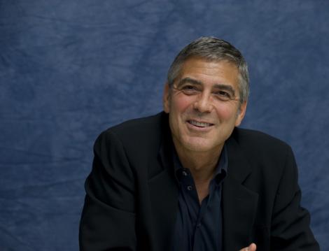George Clooney, salvat de Angelina Jolie si Brad Pitt