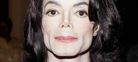 Lucrurile lui Michael Jackson scoase la licitatie