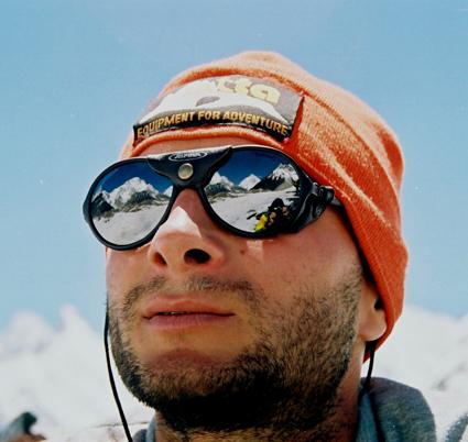 Alpinistul Teodor Tulpan si-a fracturat coloana