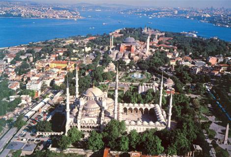 Omagierea lui Mihai Eminescu la Istanbul