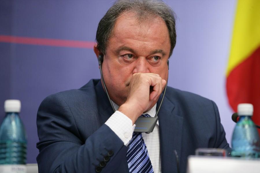 VIDEO! Vasile Blaga si-a anuntat demisia. Vezi declaratiile fostului ministru!