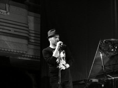 „Enesco Re-Imagined” – concert si album. Lucian Ban si John Hébert la Teatrul Odeon