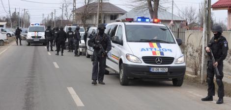 Perchezitii in Bucuresti si Ialomita: Este vizata o retea suspectata de camatarie, acte de violente si santaj