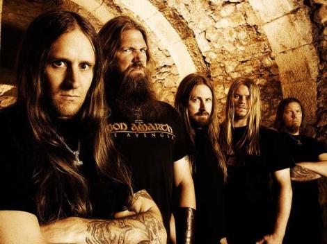 Trupa rock Amon Amarth concerteaza la Arenele Romane