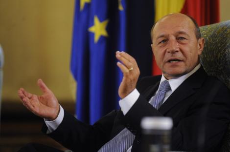 Basescu, invins de "baietii destepti": Ca sef de stat, nu am reusit sa pun capat povestii