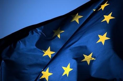 Studiu: 71% dintre romani nu stiu ce drepturi le aduce statutul de cetatean european