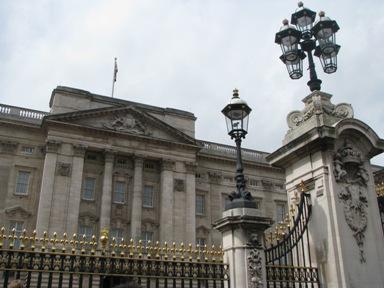 conscience jog Humorous Palatul Buckingham - un simbol regal al Marii Britanii | Antena 1