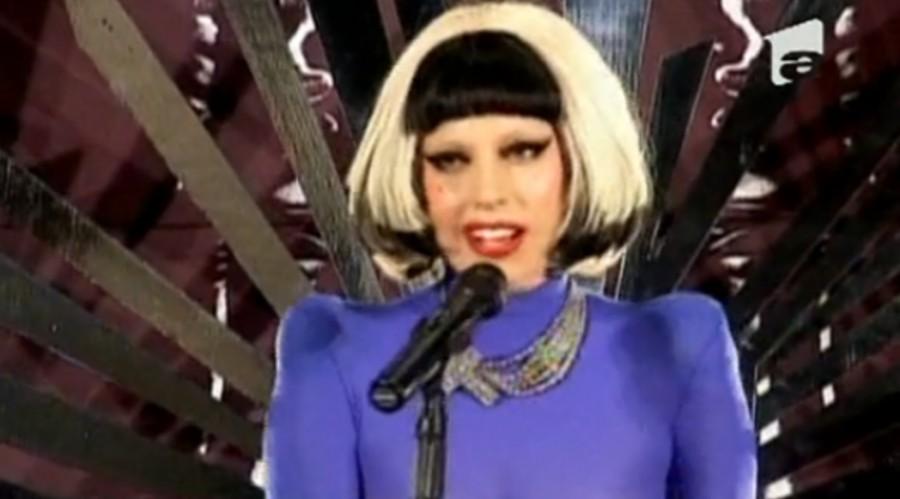 VIDEO!Vezi cea mai noua tinuta a lui Lady Gaga!