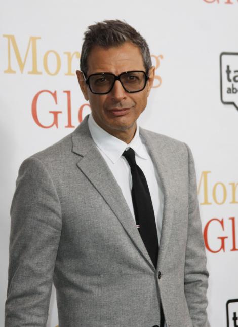 Jeff Goldblum s-a despartit de iubita cu 32 de ani mai tanara