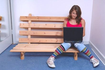 Studiu: Internetul in exces poate dauna adolescentilor