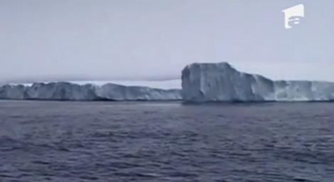 VIDEO! Un aisberg de patru ori cat Manhattan-ul pluteste in largul coastelor canadiene