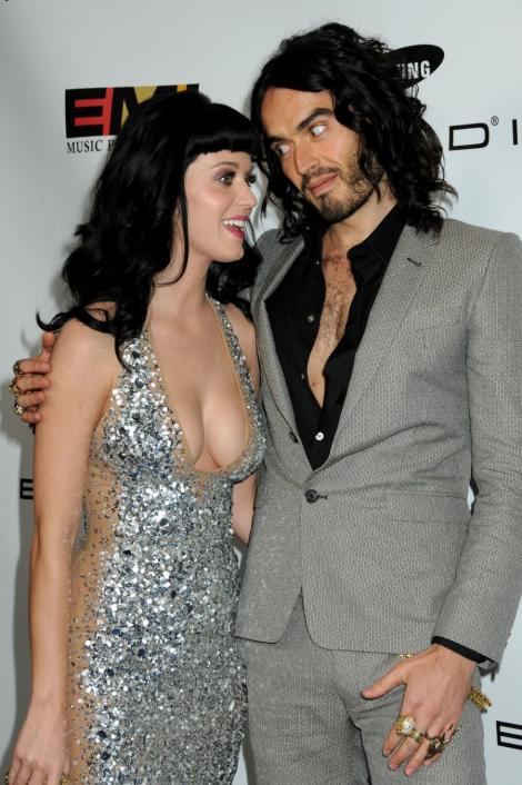 Despartirea de Russell Brand o va costa 30 de milioane de dolari pe Katy Perry!