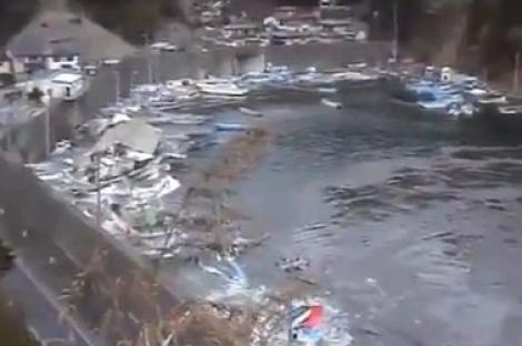 VIDEO! Noi filmari cu tsunami-ul ucigas din Japonia
