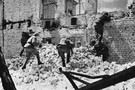 Detalii necunoscute despre Batalia de la Stalingrad. Noi documente sovietice au fost scoase la iveala