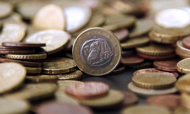 Franta introduce taxa "Robin Hood" pe tranzactiile financiare