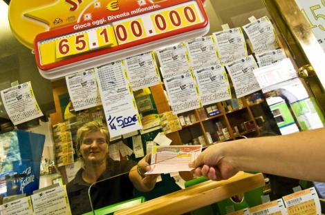 Un american a castigat de 6 ori cate 1 milion de dolari la loterie