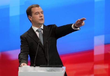 Oficial: Dmitri Medvedev, din nou premierul Rusiei