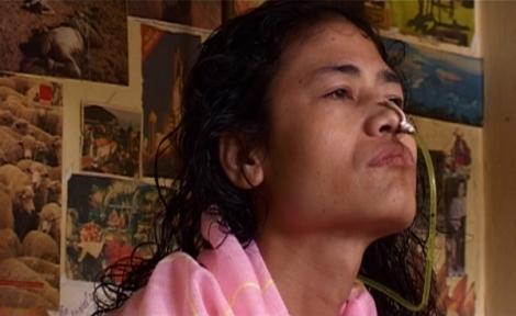O femeie din India se afla in greva foamei de 12 ani