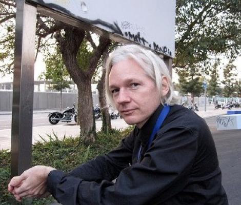 SUA va denigra Ecuadorul daca ii va acorda azil politic lui Julian Assange