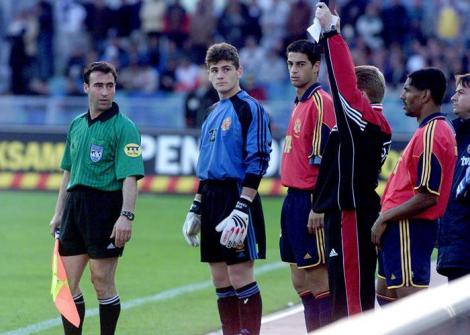 Vezi cum arata Iker Casillas, la debut, acum 12 ani!