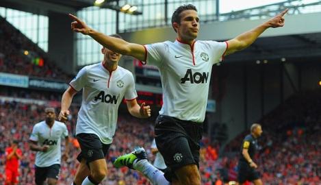Liverpool - Manchester United 1-2/ Robin van Persie a ajuns la cea de-a cincea reusita in tricoul "diavolilor rosii"