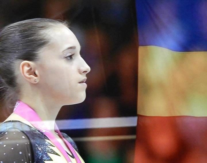 Larisa Iordache, medalia de aur, Diana Bulimar, argint, la barna, la Campionatele Europene!