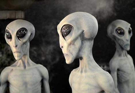 Mărturisire uluitoare: Pe patul de moarte, un cercetător a dezvăluit cum arată extratereştrii! Vezi aici imagini clare!