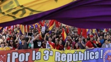 Mii de spanioli au ieșit în stradă! Manifestanții cer abolirea monarhiei