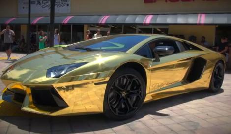 Rămâi cu gura căscată! Asta e cea mai scumpă mașină din lume: Lamborghini Aventador placat cu aur!