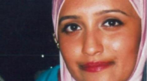 Disperarea unor părinți din Scoția:"Fiica noastră de 20 de ani s-a transformat în TERORIST"