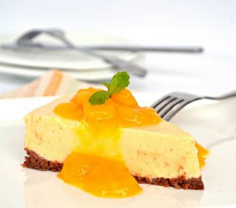 Gustos şi sănătos! Prăjitura Amalia, un desert cu mandarine şi migdale caramelizate