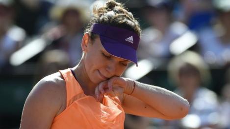 Nenorocirea s-a produs! Simona Halep a fost eliminată în a doua rundă la Roland Garros