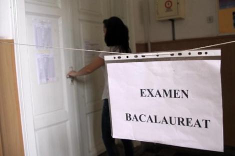 Să vină perlele! Ce găselnițe au scris elevii la Bacalaureat,  la Limba Română: "Am ales ROMANUL Luceafărul..."