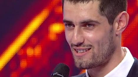 Când Sergiu a cântat la „X Factor”, Brenciu a lăcrimat și Ștefan Bănică a aruncat scaunul! „Am început să cânt de durere, în timp ce stăteam în spital”