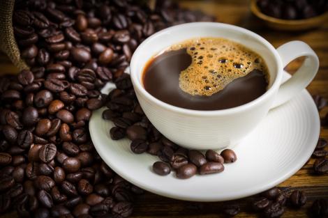Greșeli care îți transformă cafeaua zilnică într-o OTRAVĂ pentru organism. Multă lume obișnuiește să facă asta zilnic