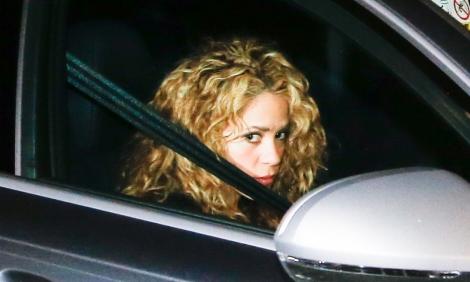 Foto. Imaginile cu Shakira şi Pique care demonstrează că relaţia se apropie de final. Cum au fost surprinşi cei doi de ziua lor