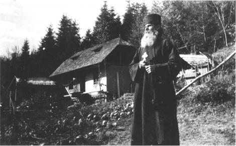 Pustnicul Zosima din munţii Rarău, ”Nostradamusul României”, profeții cutremurătoare:  "O să fie mare măcel în oraşe. Greu de scăpat de ce o să fie..."