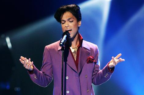 Anunțul făcut de procurori în cazul morții lui Prince! Ce s-a aflat la aproape doi ani de zile de la decesul legendarului artist
