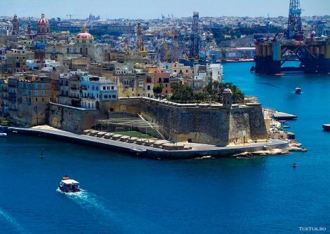 Malta, insula aurie și strălucitoare a Mediteranei