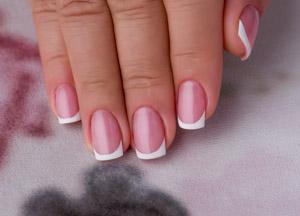 5 Modele De Unghii Semi Care Se Poarta Vara Asta La Plaj Antena 1