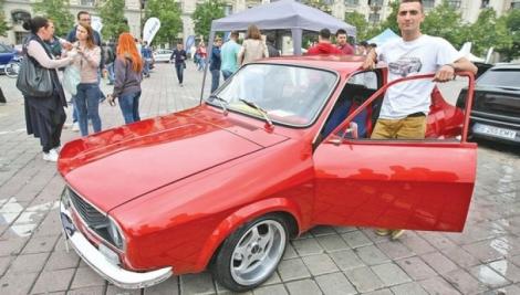 Secretul uzinelor Dacia! Cum a arătat CEL MAI URÂT model făcut vreodată la Pitești! Nu te poți uita la mașina asta!