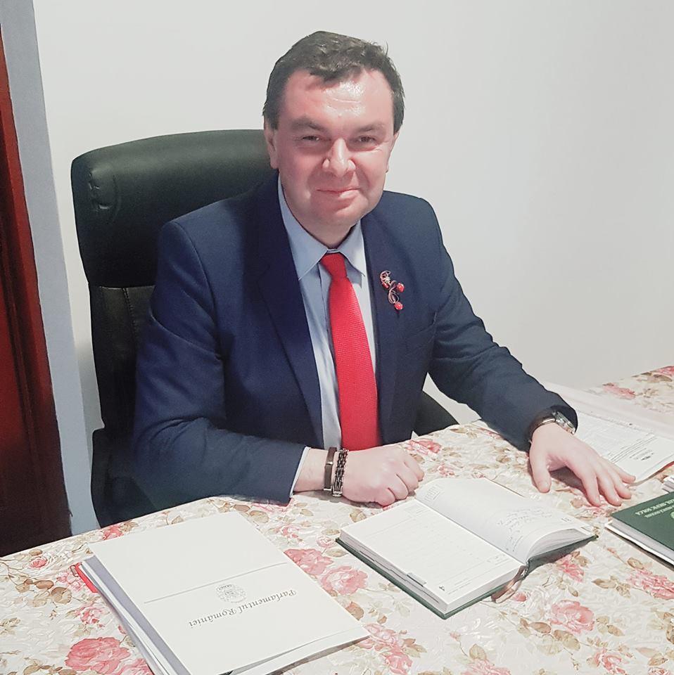 Deputatul sucevean Emanuel Havrici a părăsit PSD şi s-a înscris în Pro România