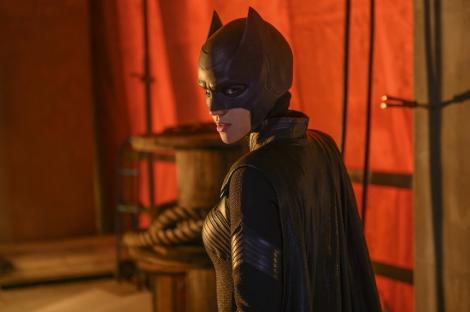 Serialul „Batwoman”, disponibil de marţi pe HBO GO