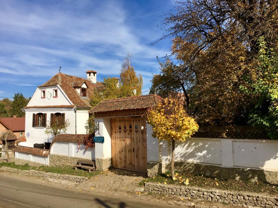 Uimitor! ȘASE dintre cele mai spectaculoase sate din lume se află în România